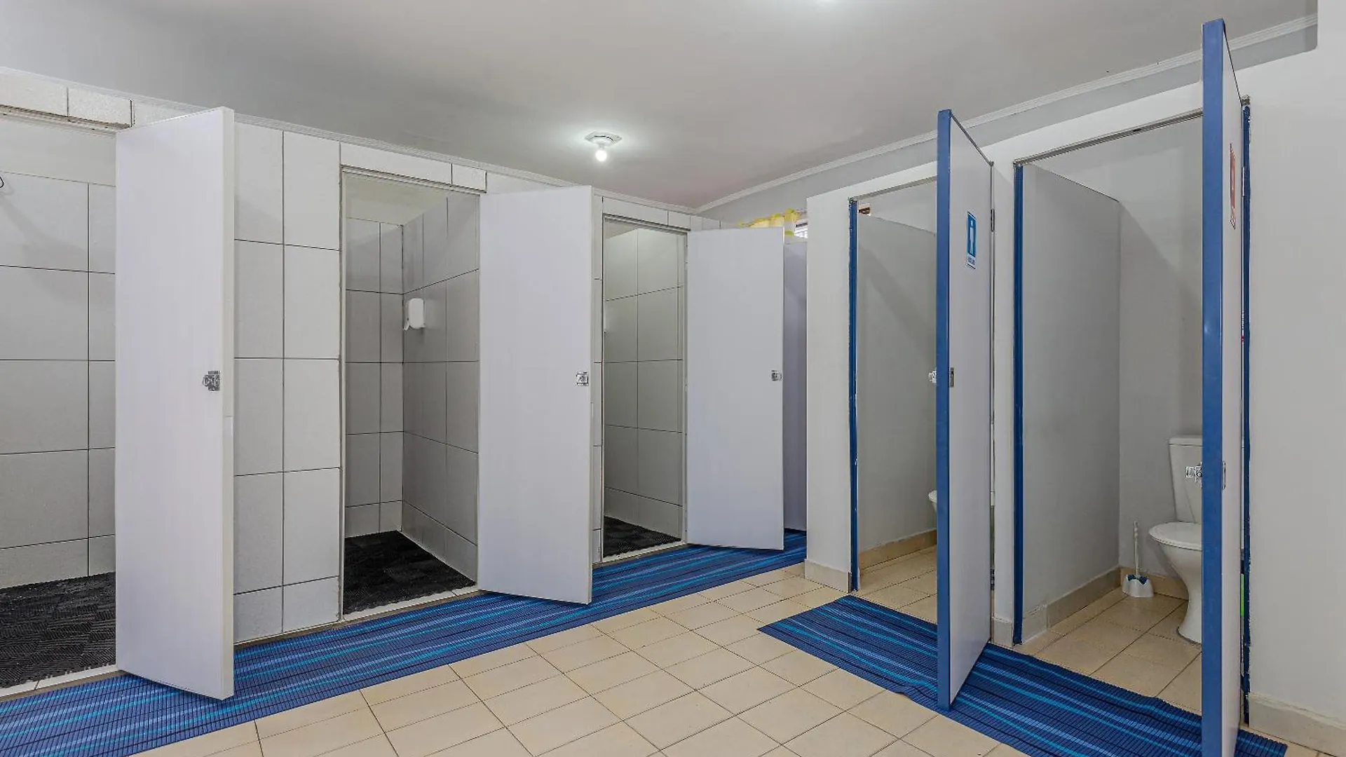 Bed and Breakfast Pousada Hostheo Liberdade Σάο Πάολο